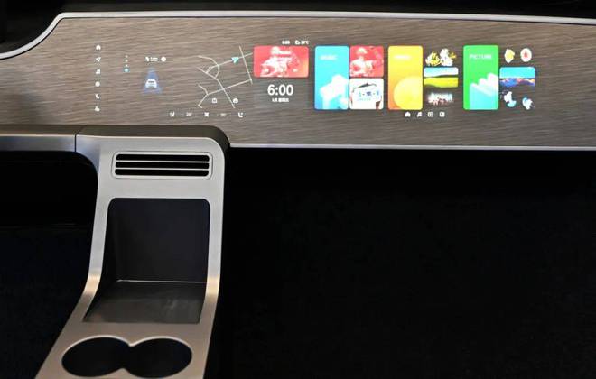 CES 2025引领未来科技潮流不朽情缘正版天马创新显示技术闪耀(图3)